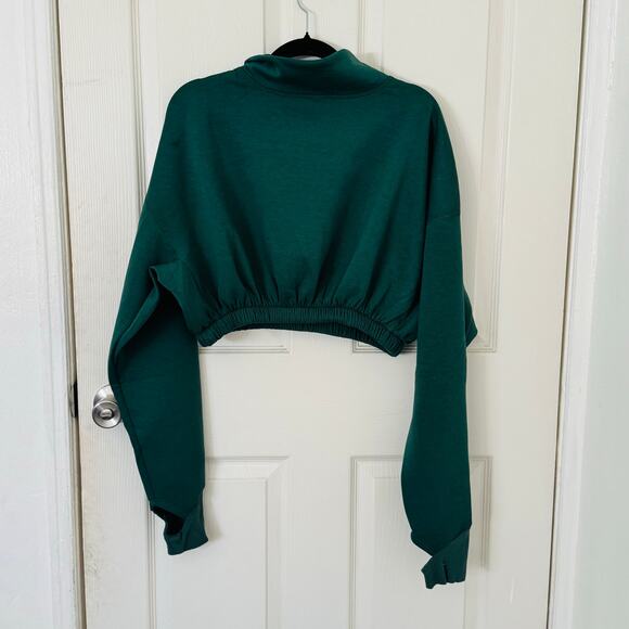 Free People Movement Gigi Cropped Layer Long Sleeve Pullover Sweatshirt Size M - Picture 3 of 10